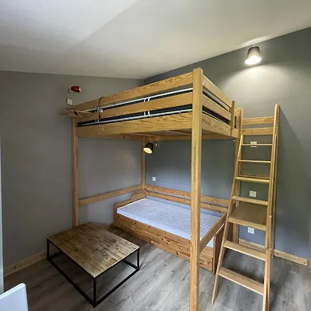 Bel Duplex Proche Des Pistes Avec Balcon Et Parking Apartment