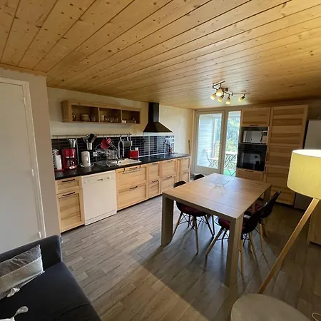 Bel Duplex Proche Des Pistes Avec Balcon Et Parking * Saint-Jacques-des-Blats